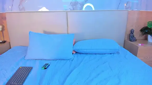 Angell-kiiss — TWERKING 