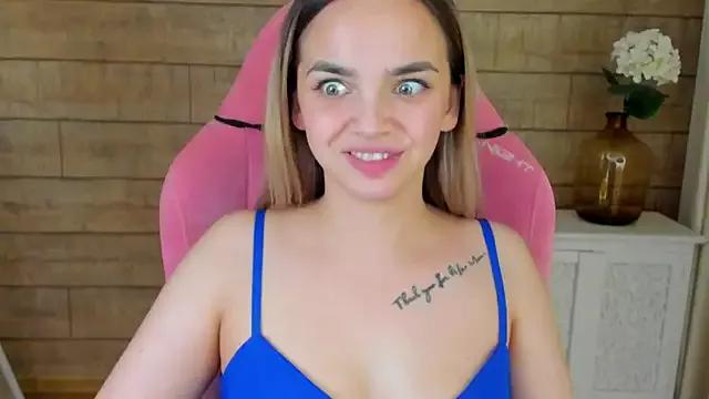 Freechat AnitaVenture on StripChat