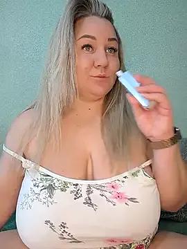 StripChat AnnaCurvy is Freechat AnnaCurvy — Fav levela are WOOOW!!!