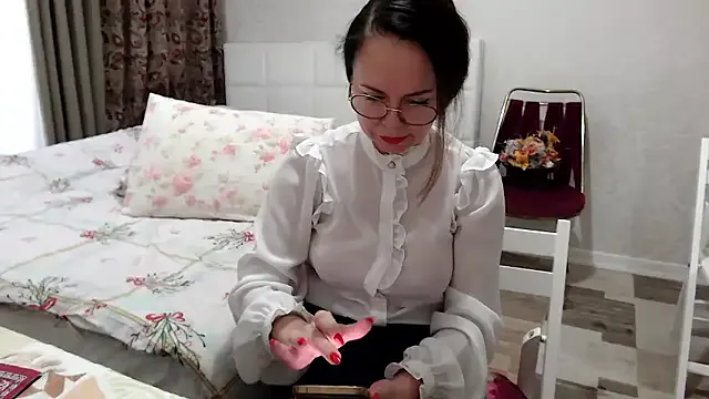 Arisa5000 on StripChat