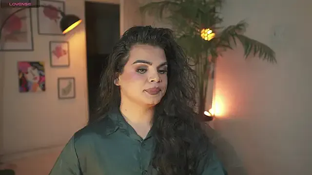 artechloe on StripChat