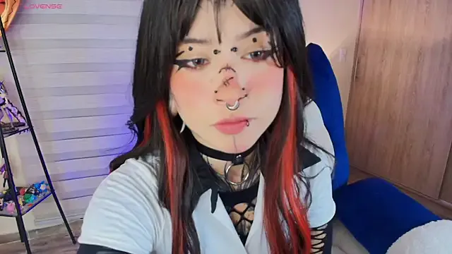 AryRousse on StripChat