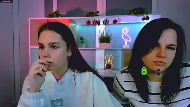 astra_opal on StripChat