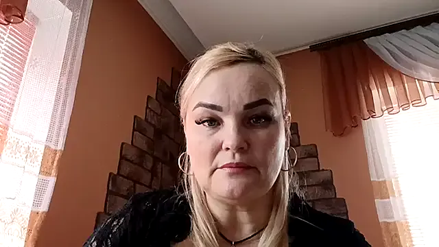 AureliaLove35 — Freechat on StripChat