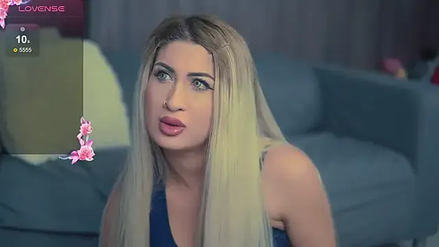 AuroraSins on StripChat