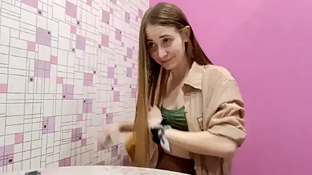 AvanMonroe — Sexy slap ass ,3