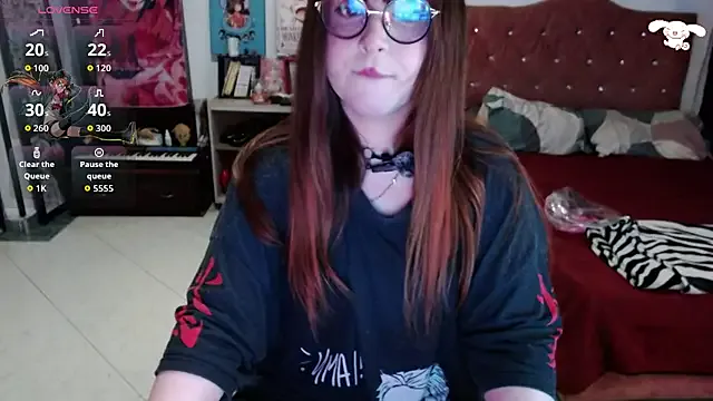 Avril2001 on StripChat