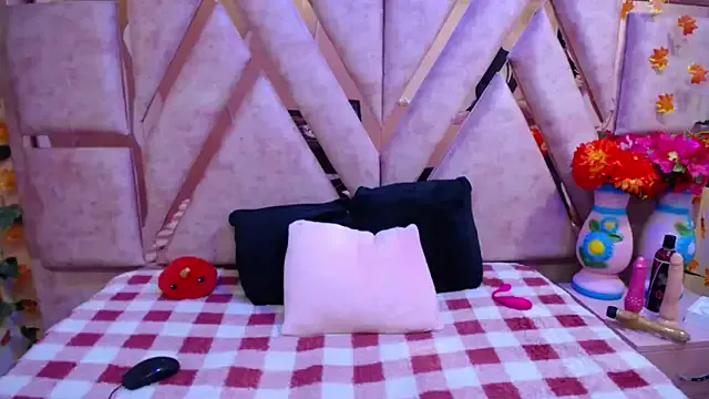 Azul_Horny18 — Freechat on StripChat