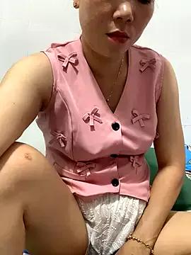 Freechat Baby-bigtits on StripChat