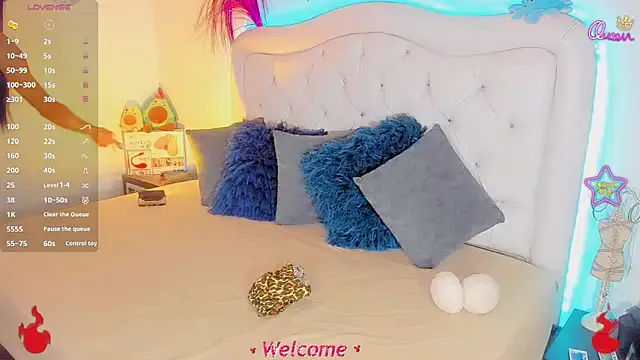 Baby_Aliz on StripChat