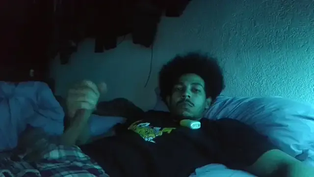 bigdickjojo69 on StripChat