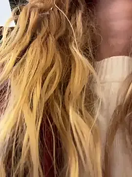 Bikergirl_97 on StripChat