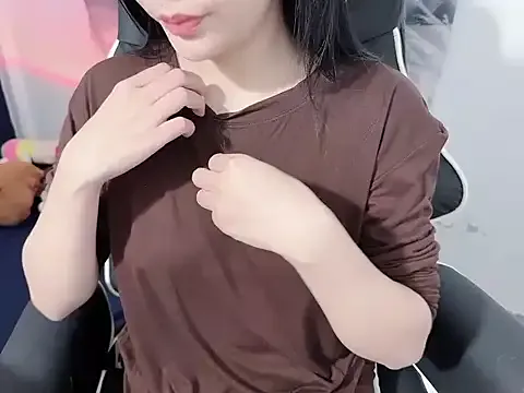 Bino119 on StripChat