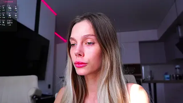 blackbunny_23 on StripChat