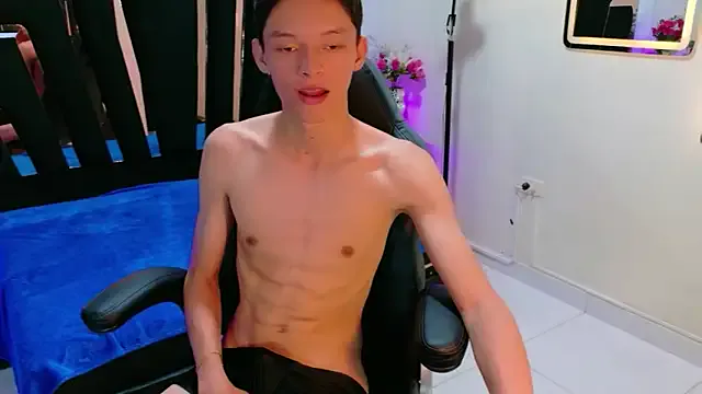 BlurEyes1 — show ass