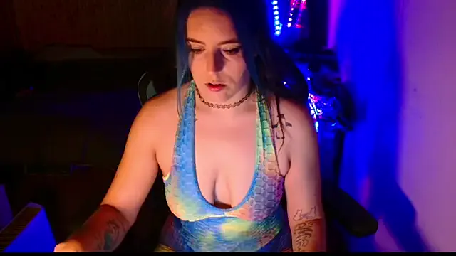 bratty_niagara — calentamossssss