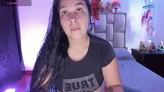 brianaGuzman on StripChat