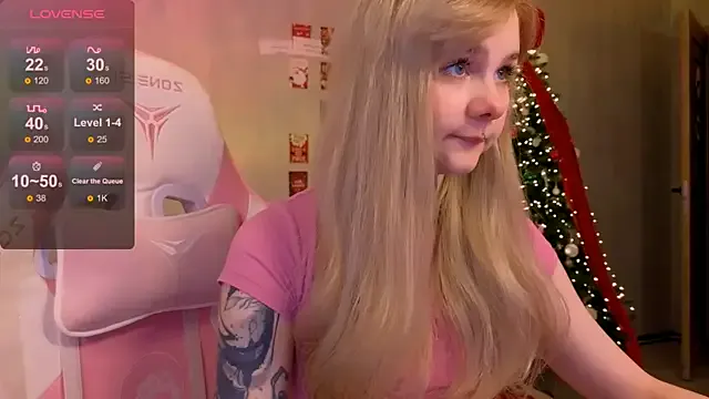 Britney_Lynch on StripChat