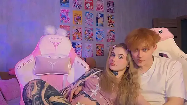 Britney_Lynch — fingers in pussy