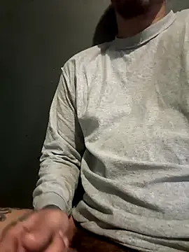 busnfatnutsLildee on StripChat