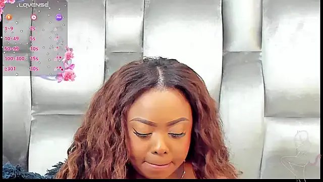 CamilaBenitez on StripChat