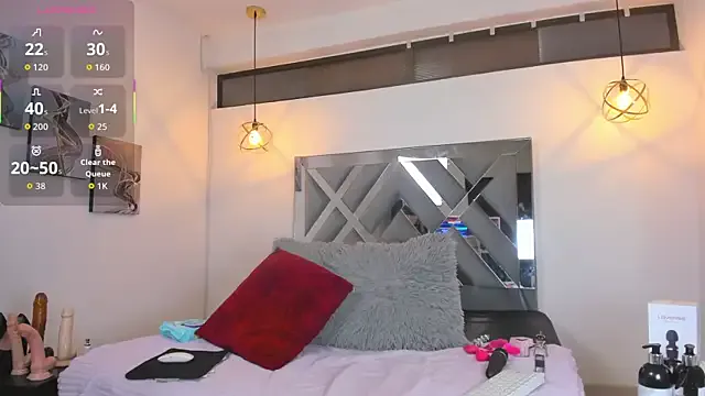 Candy_Hott7 on StripChat