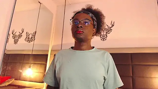 candy_lovee69 on StripChat