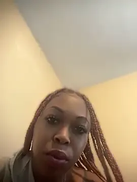 CaramelDezire — Squirt