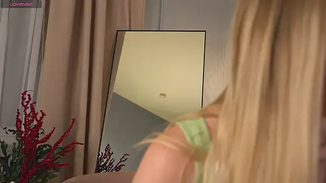 Carolllina_ — take off my top