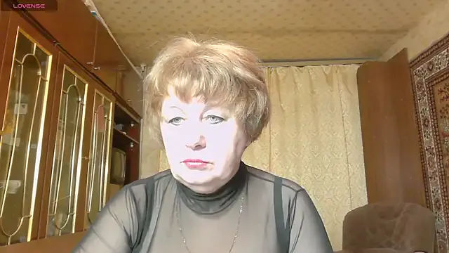 Casey_peach on StripChat