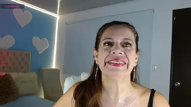 channelsmith_55 on StripChat