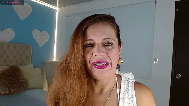 channelsmith_55 on StripChat