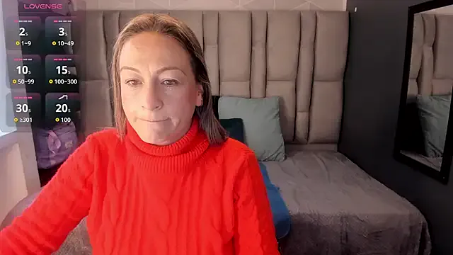 Charlot_milf — EROTIC NUDE DANCE