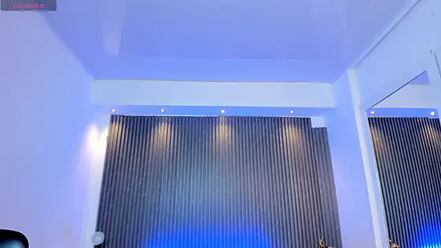 charlottewhitte on StripChat