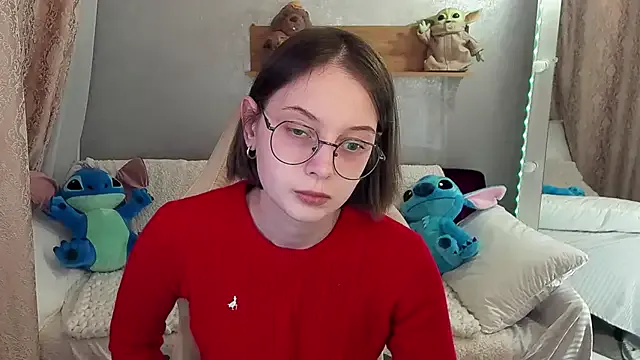 CharlyWines on StripChat