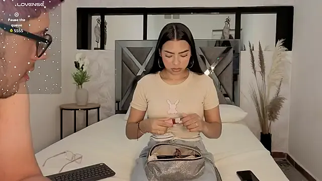 Chel_seth on StripChat