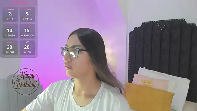 cherrylady_02 on StripChat