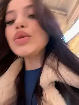 Chloe__Moon — Squeeze pierced nipples among people