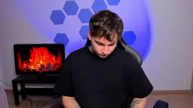 Chris_Tyson on StripChat