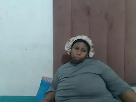 Chubby_Queenx255 — help me daddy to meet my goal