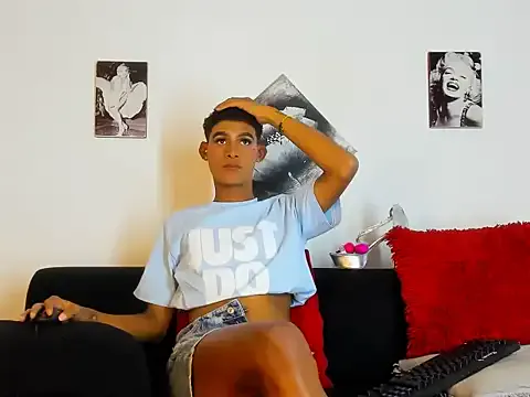 Ciara_HotTs — cum smokin