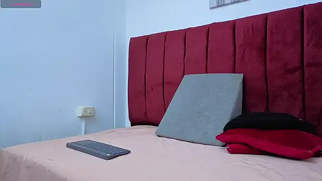 cintya_moon on StripChat