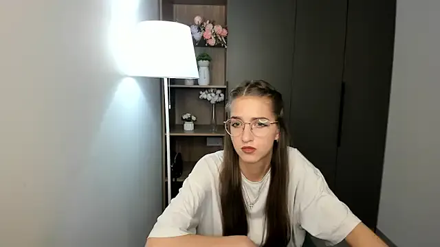 ClarineCasebolt — show tongue