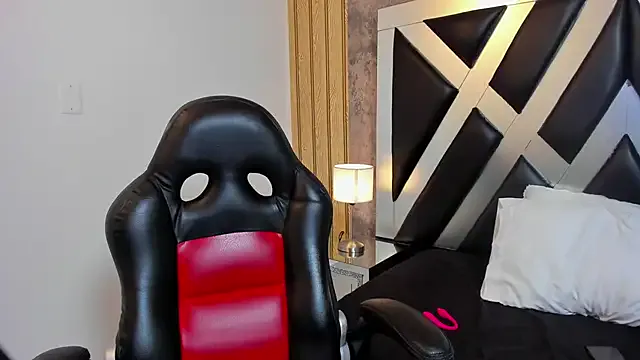 CloePerson on StripChat