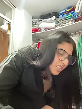 croftsmila on StripChat