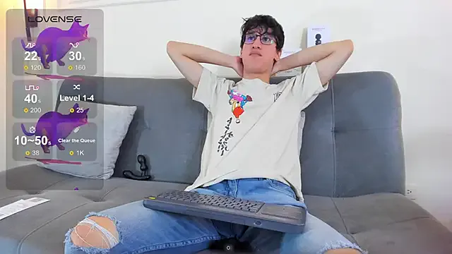 Cum_hunters on StripChat