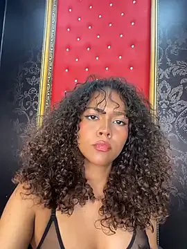 CurlyOopsieXXX from StripChat