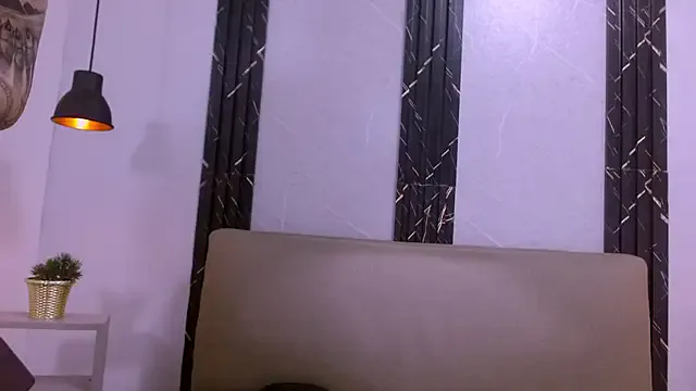 Cutie_Shy_ on StripChat