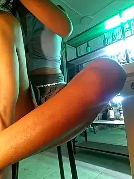 Freechat DAELAA on StripChat