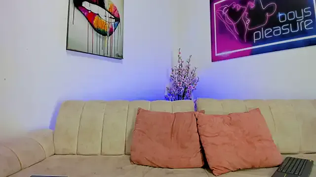 Damian_and_theo on StripChat